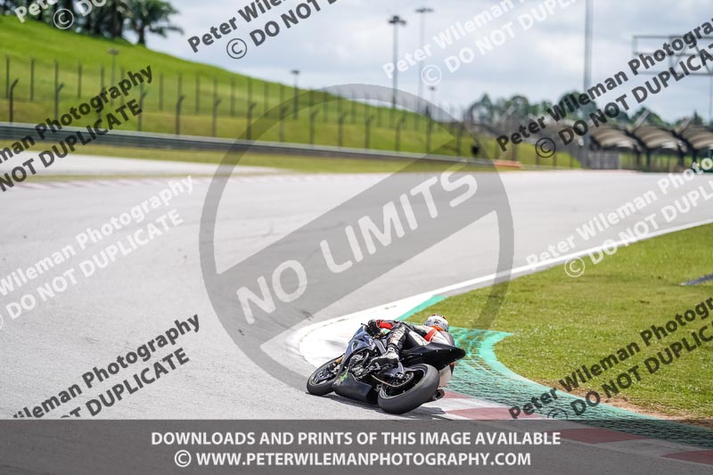 Sepang;event digital images;motorbikes;no limits;peter wileman photography;trackday;trackday digital images